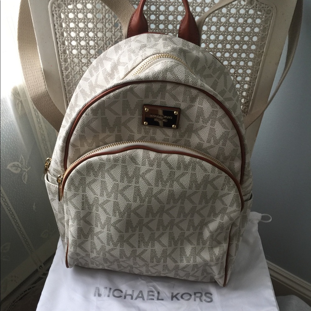 Michael Kors Signature backpack w dust bag & tags!